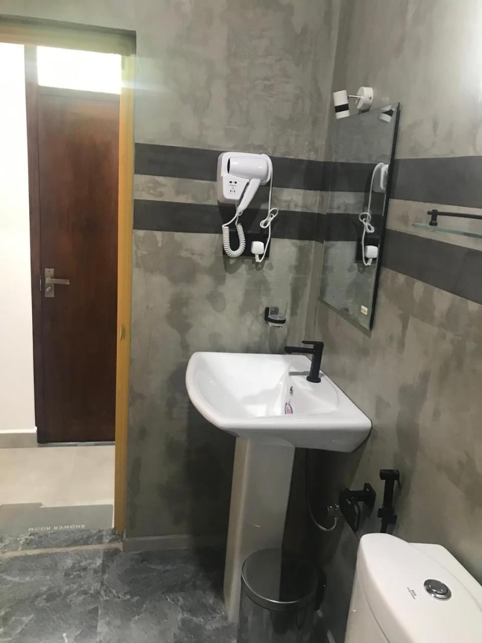 Flip Flop Inn Мирисса Экстерьер фото